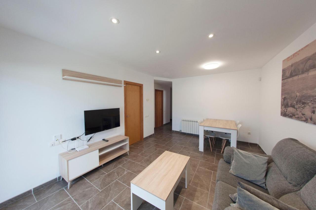 Apartament Bisaura De Ter Сант-Кирсе-де-Бесора Экстерьер фото