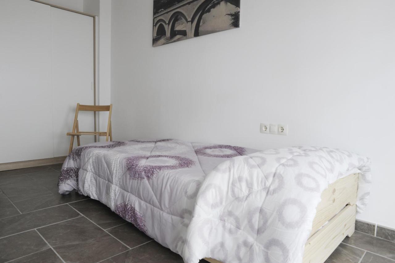 Apartament Bisaura De Ter Сант-Кирсе-де-Бесора Экстерьер фото
