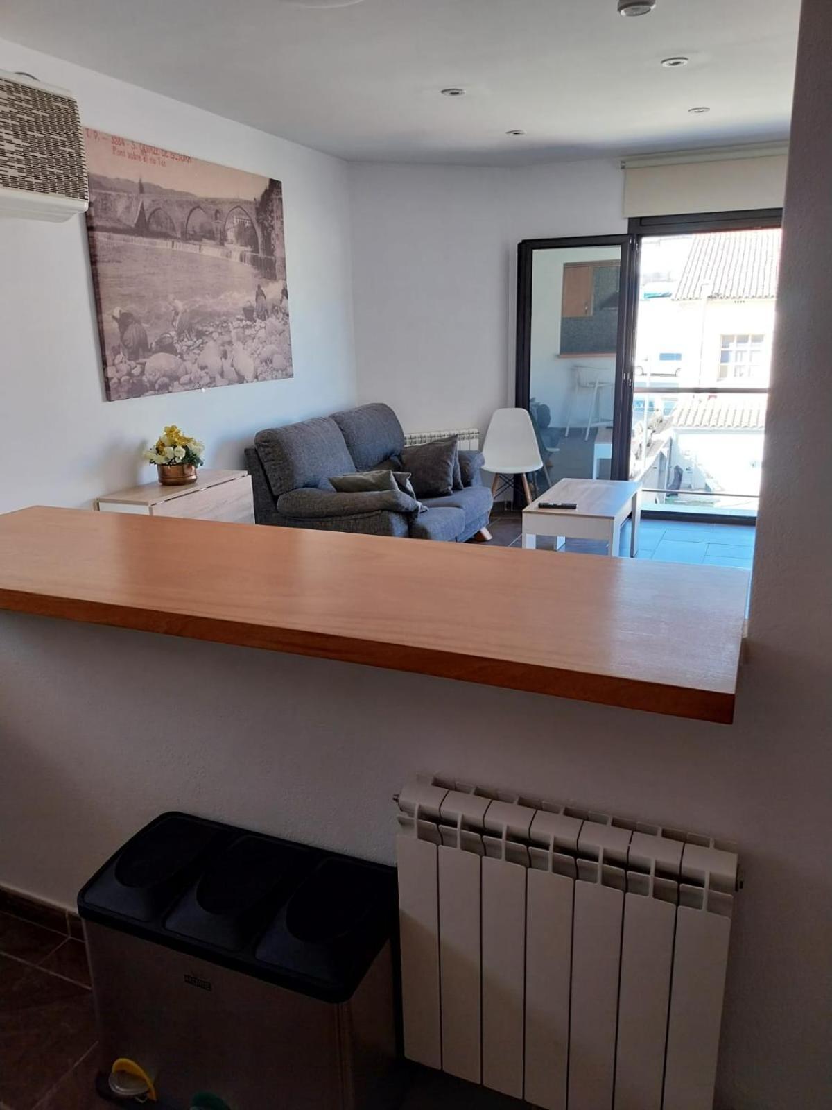 Apartament Bisaura De Ter Сант-Кирсе-де-Бесора Экстерьер фото